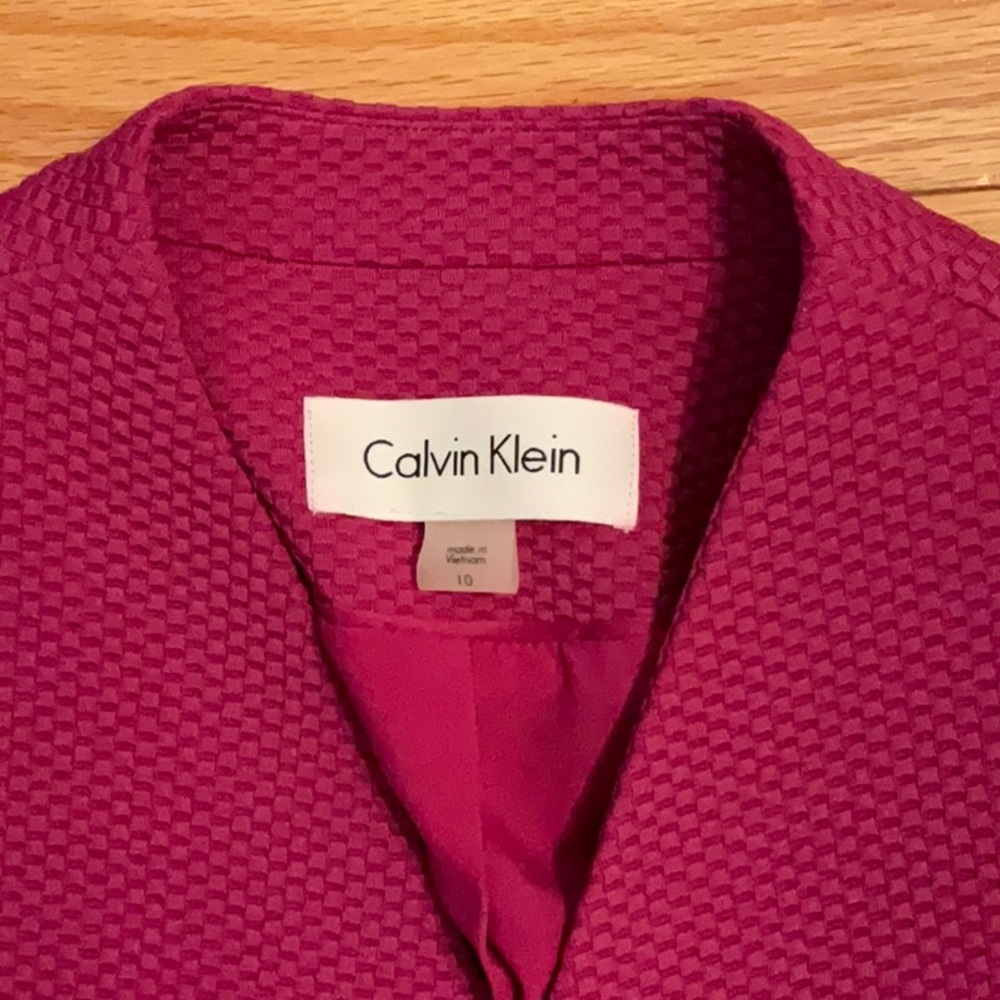 Calvin Klein Pattern Blazer - Picture 3 of 7